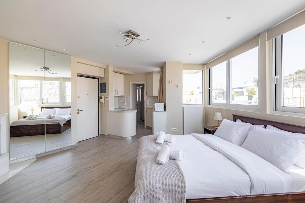 Penthouse In The Heart Of * Athens